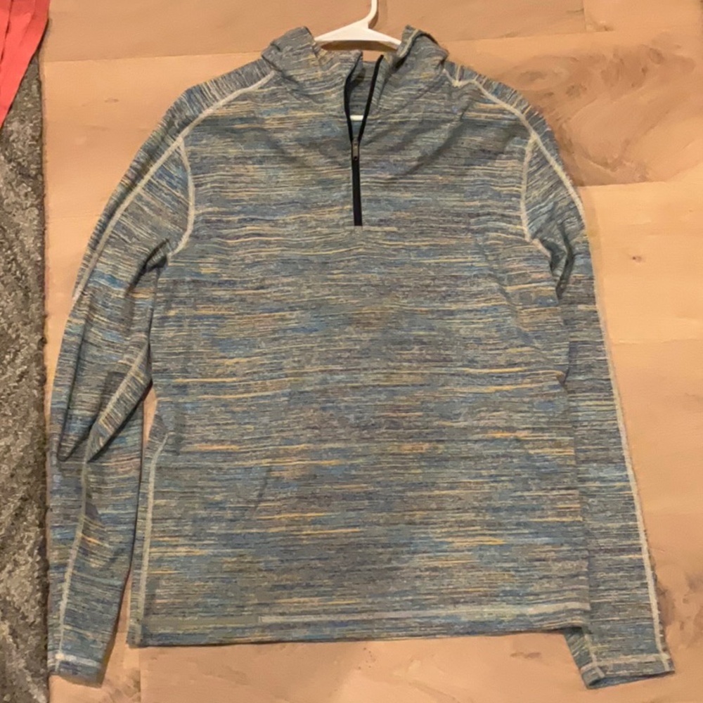 Lulu quarter zip with hood